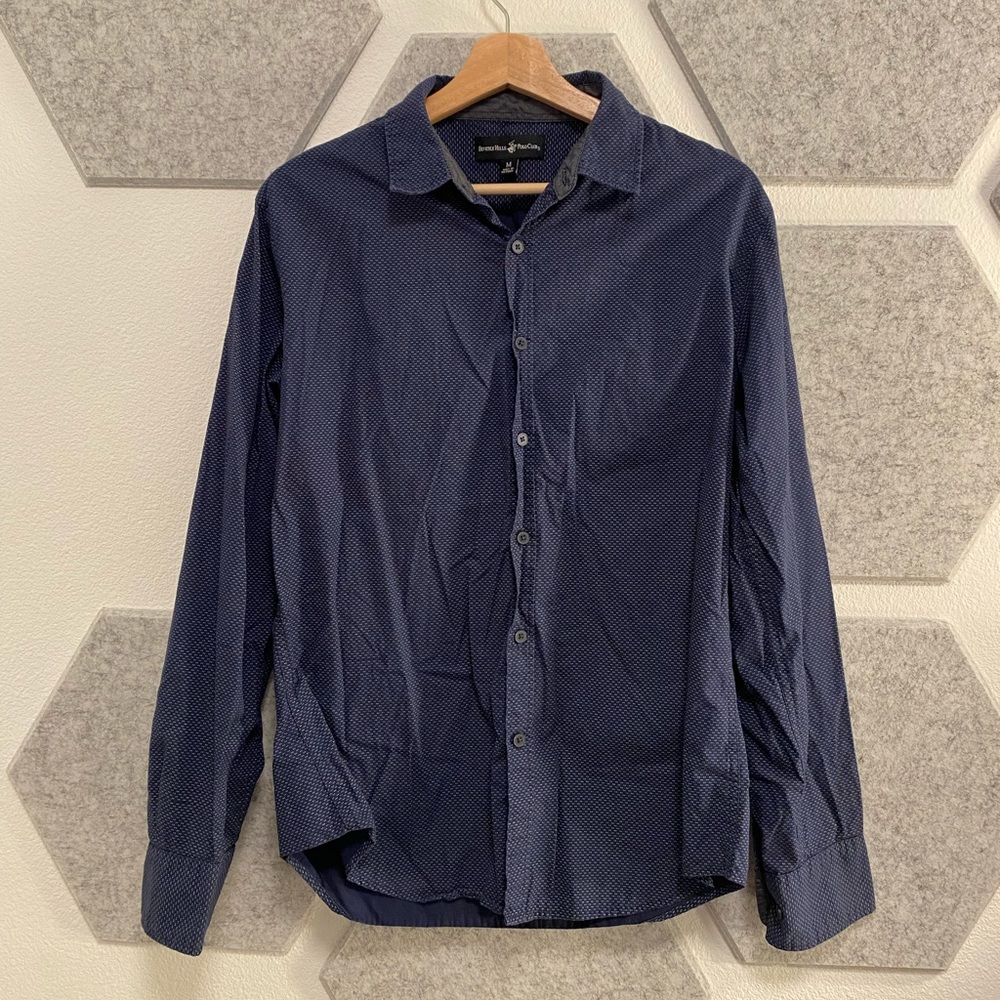 Medium Beverly Hills Polo Club Button Down Long Sleeve Shirt Navy Blue